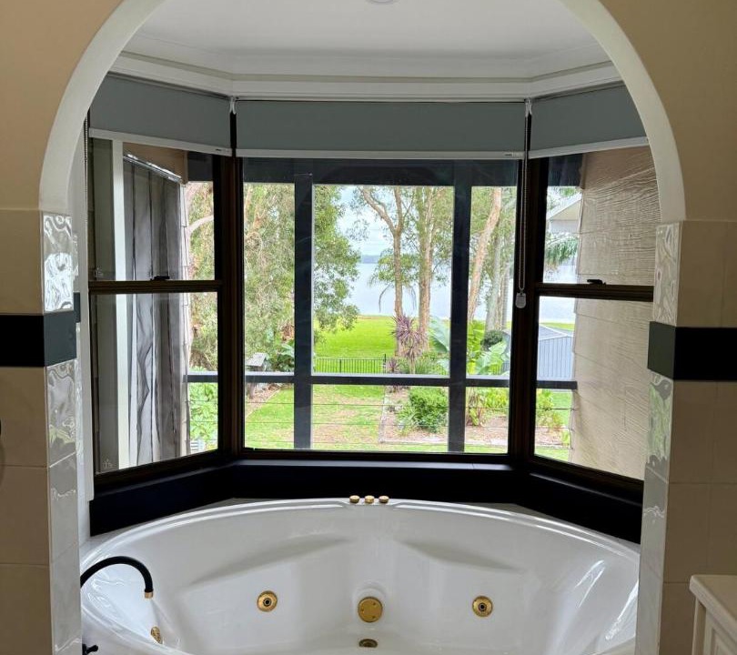 Photo of Bathroom in Chain Valley Bay