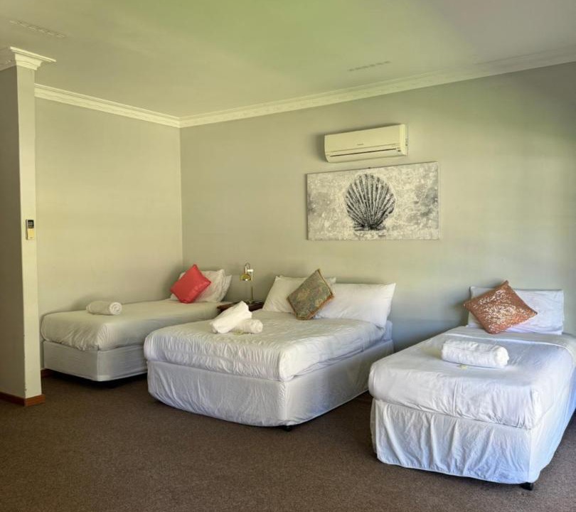 Photo of Bedroom in Lake Clifton