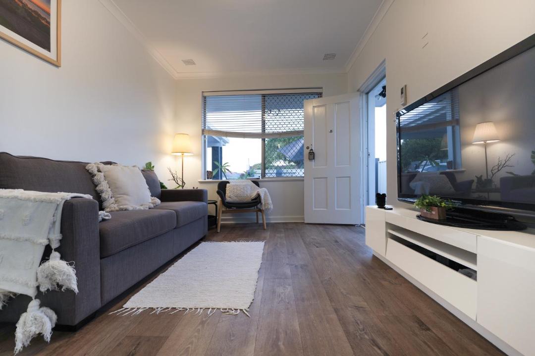 Photo of Livingroom in Belmont