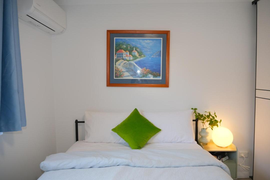 Photo of Bedroom in Belmont