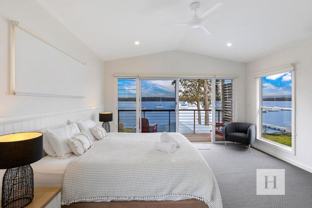 Photo of Bedroom in Mannering Park
