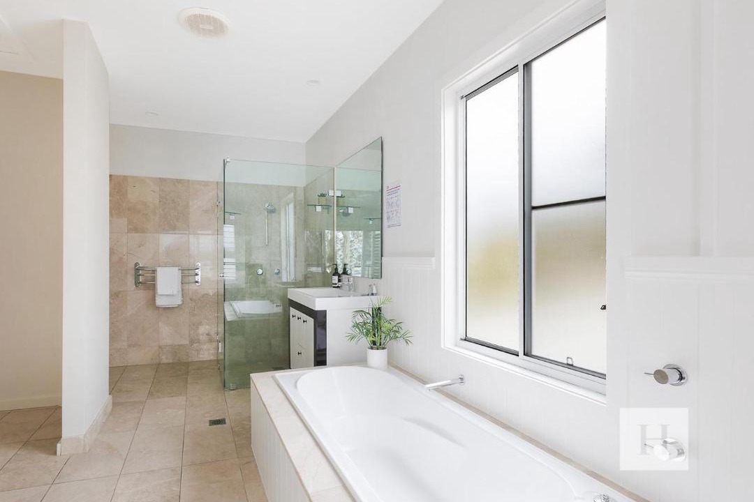 Photo of Bathroom in Mannering Park
