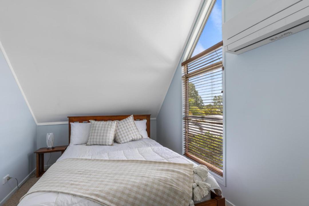 Photo of Bedroom in Tin Can Bay
