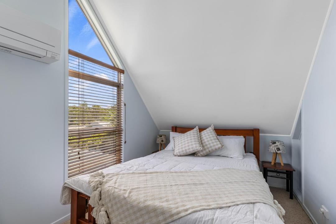 Photo of Bedroom in Tin Can Bay