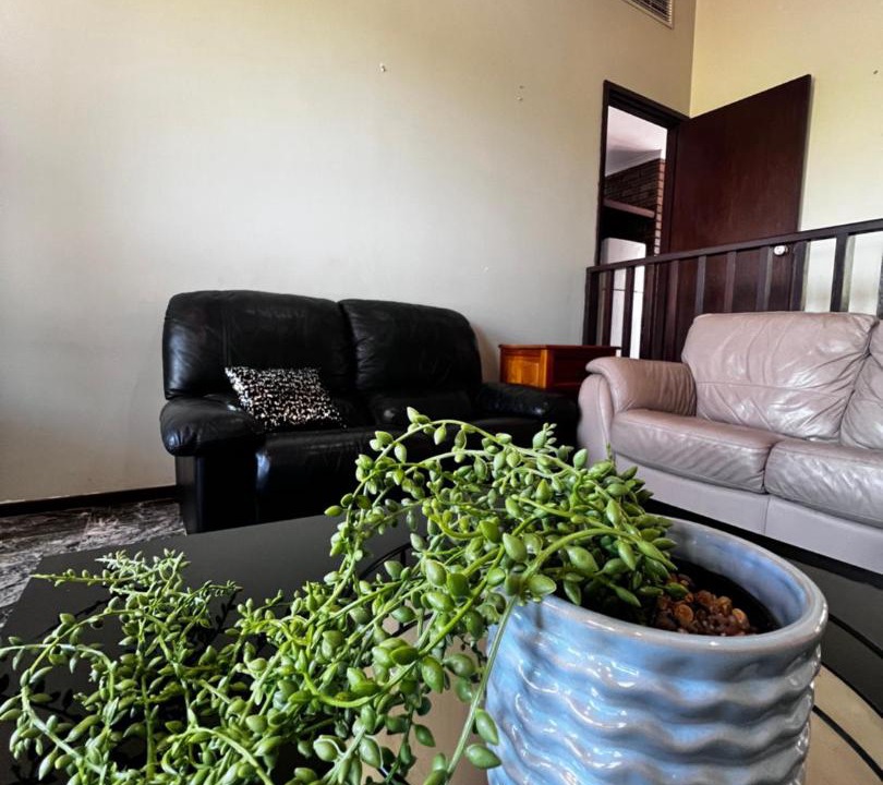 Photo of Livingroom in Booragoon
