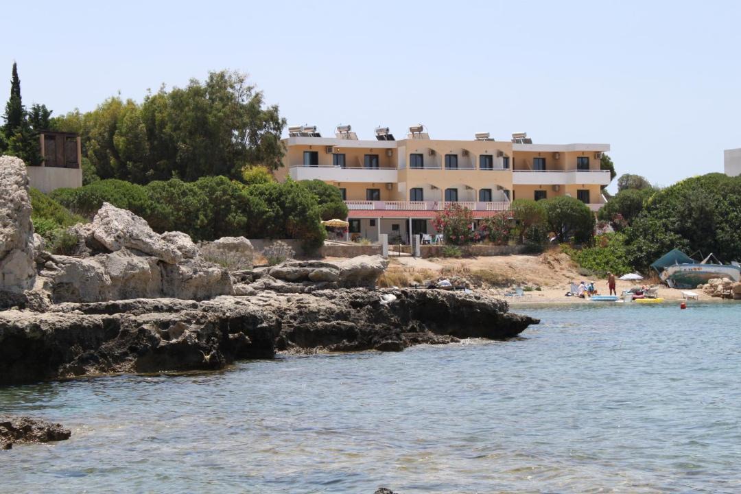 Photo of Others in Pefkos