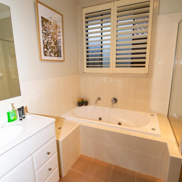 Photo of Bathroom in Middleton Grange