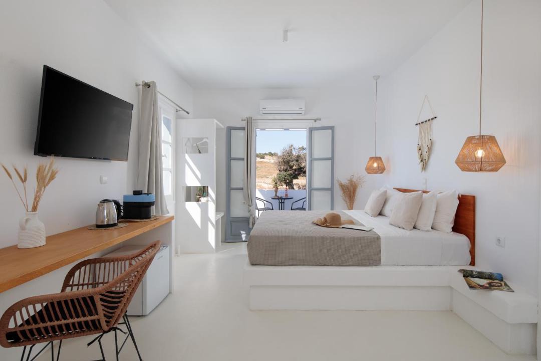 Photo of Others in Naxos