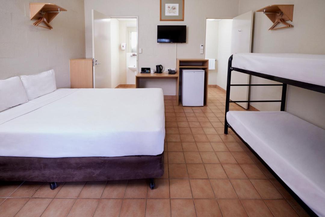 Photo of Others in Yulara