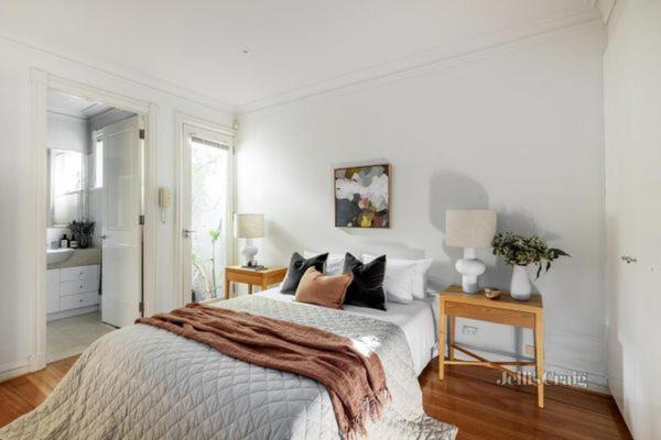 Photo of Others in Toorak