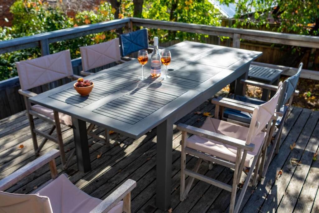 Photo of Patio Balcony in Battery Point
