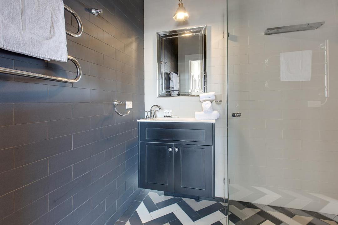Photo of Bathroom in Katoomba