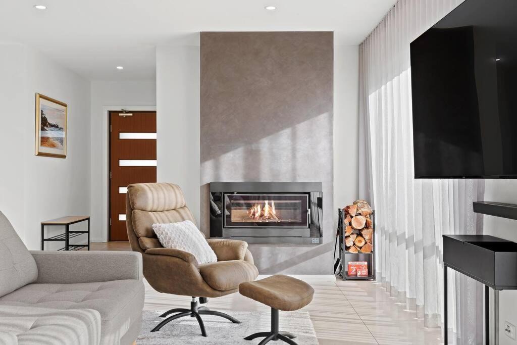 Photo of Livingroom in North Batemans Bay