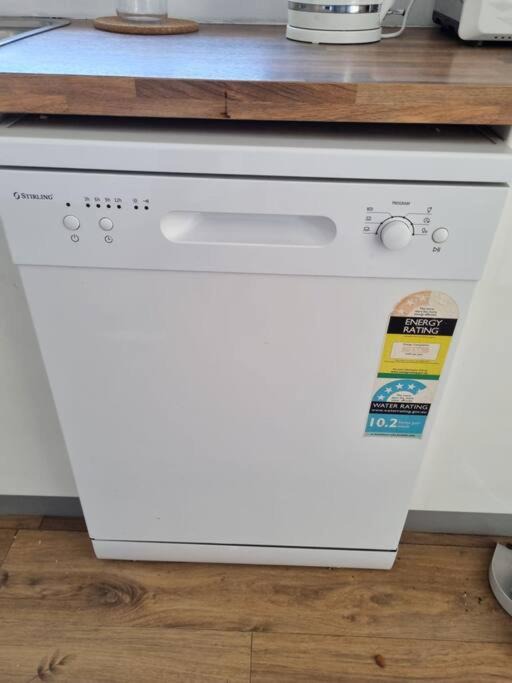 Photo of Kitchen in Narrabundah