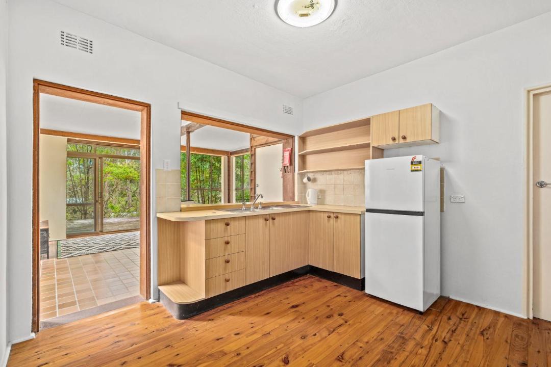 Photo of Kitchen in Macmasters Beach