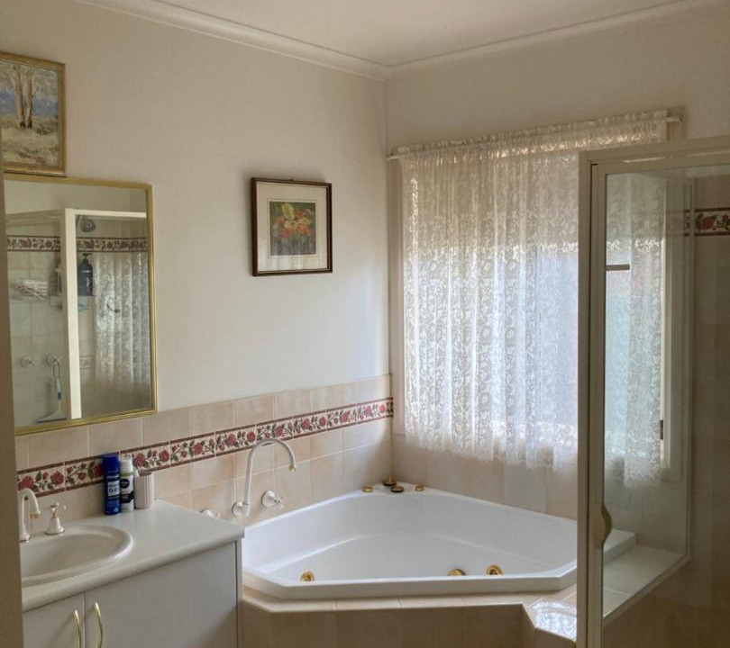 Photo of Bathroom in Swan Hill
