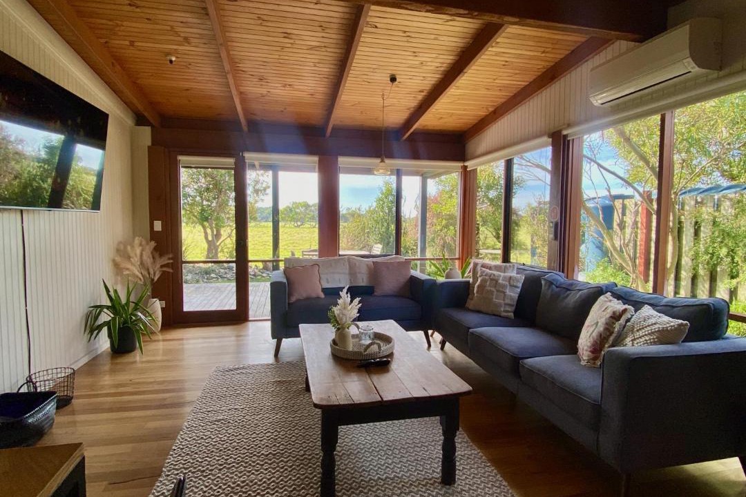Photo of Livingroom in Sandy Point