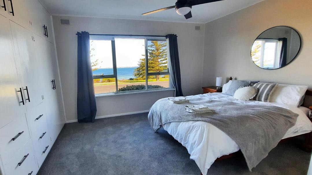 Photo of Bedroom in Kingscote