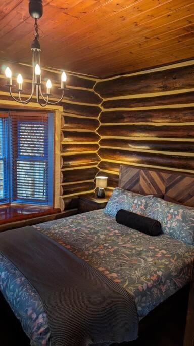 Photo of Bedroom in Kalorama