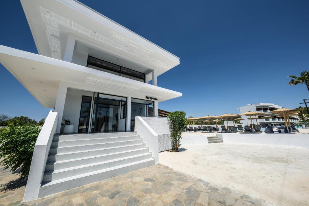 Photo of Others in Eretria