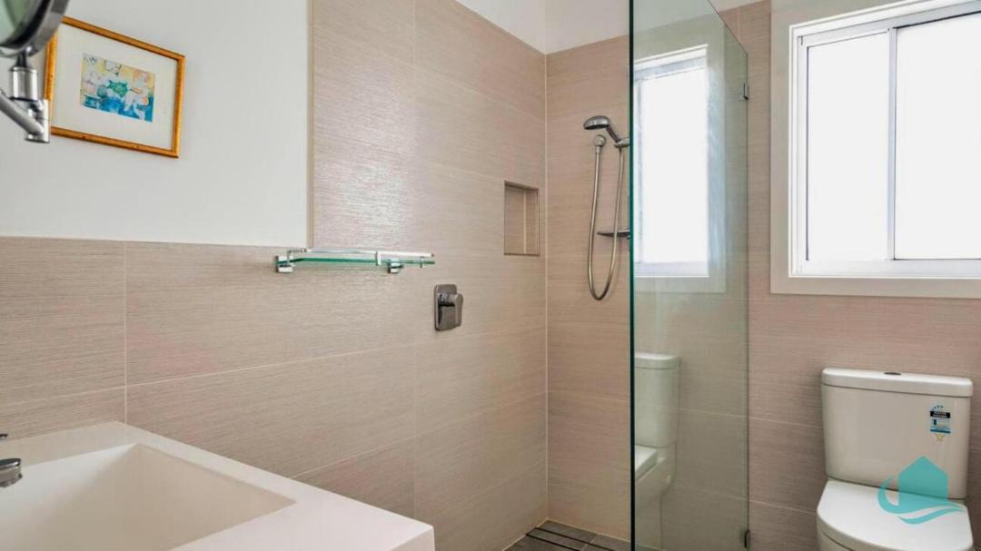 Photo of Bathroom in Caves Beach