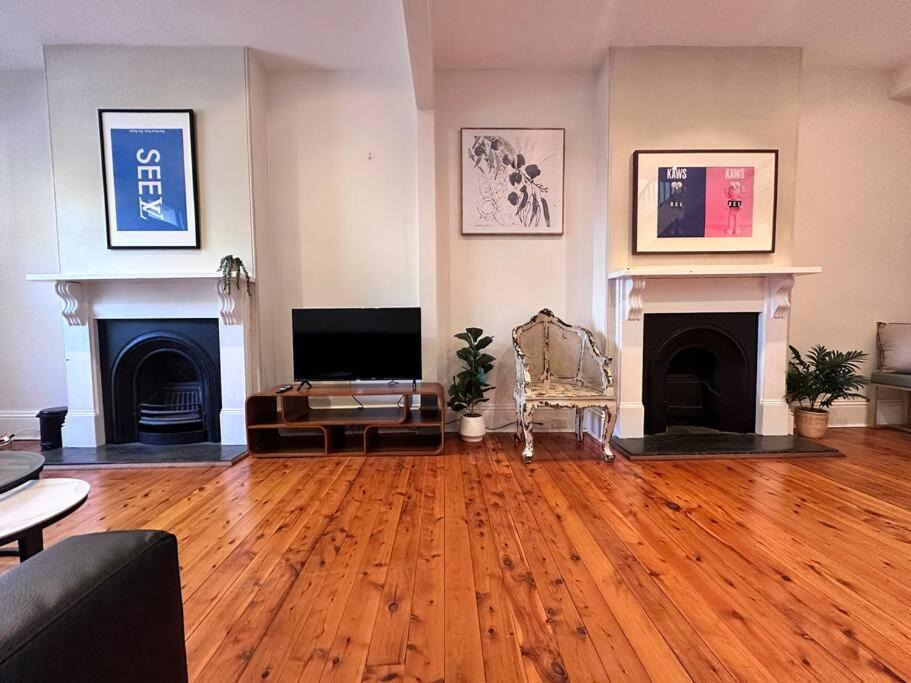 Photo of Livingroom in Glebe