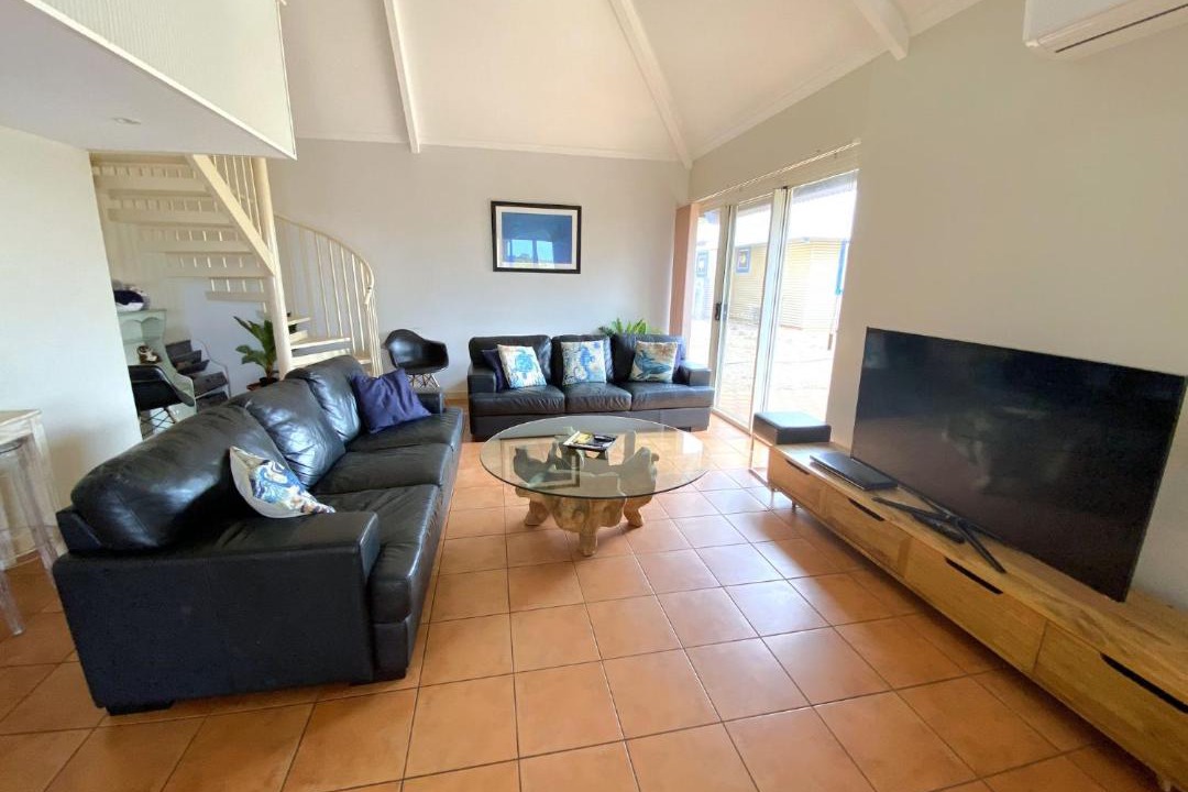 Photo of Livingroom in Exmouth