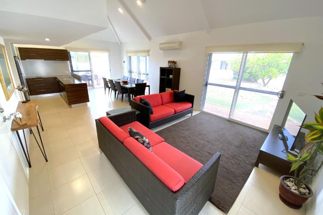 Photo of Livingroom in Exmouth