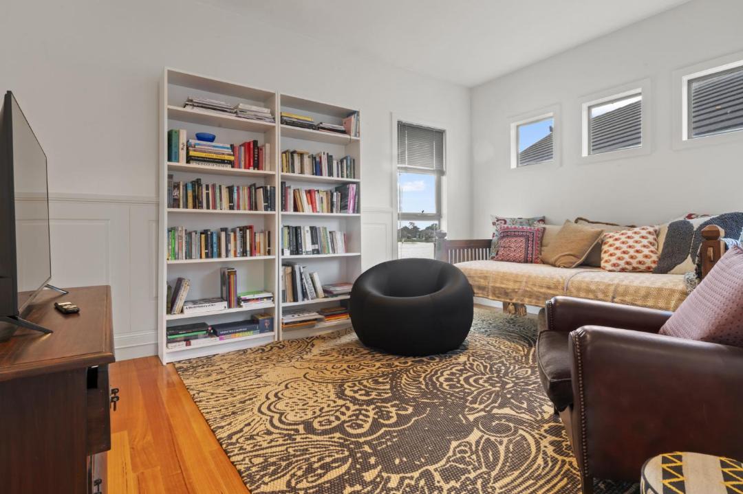 Photo of Livingroom in Sanctuary Lakes