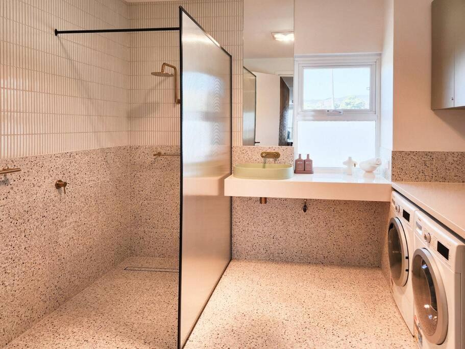 Photo of Bathroom in Sellicks Beach