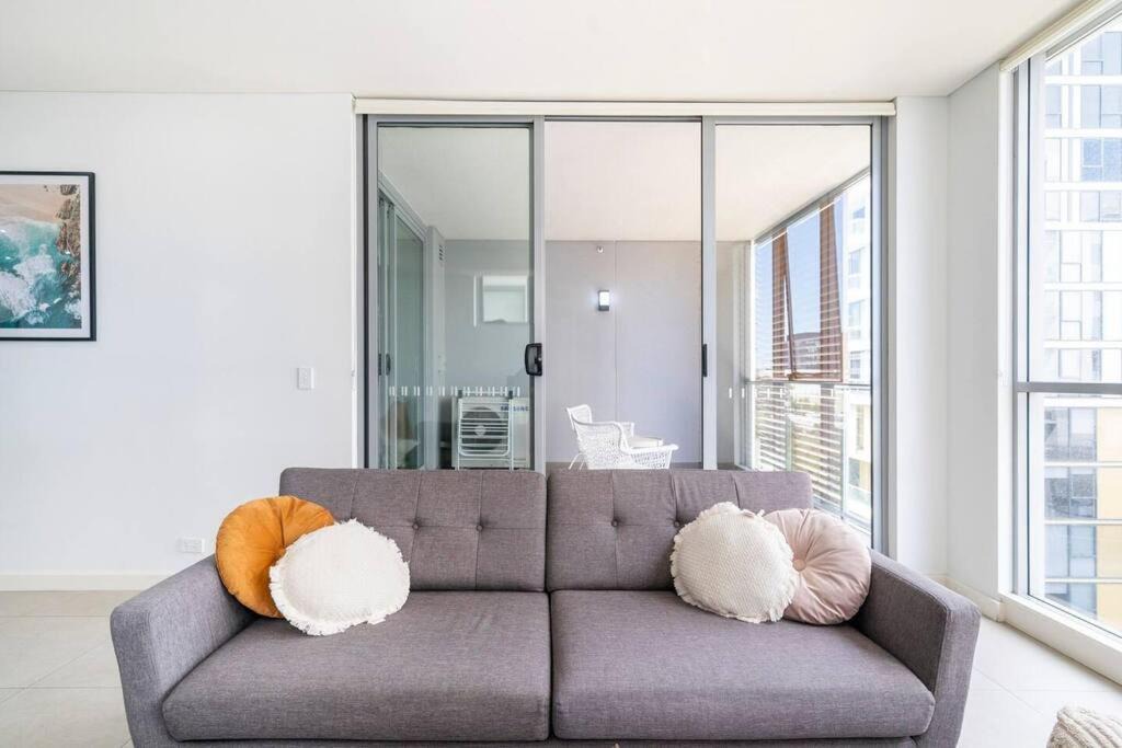 Photo of Livingroom in Mascot
