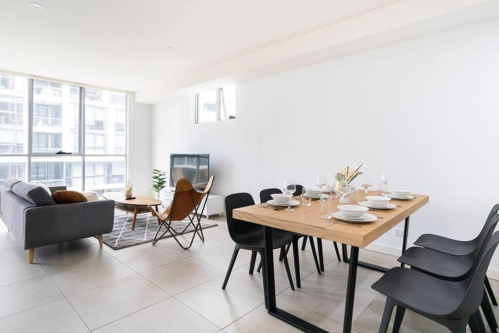 Photo of Livingroom in Mascot