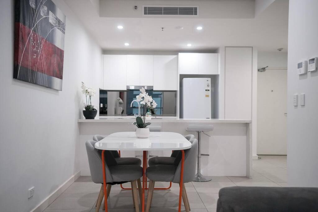 Photo of Livingroom in Mascot