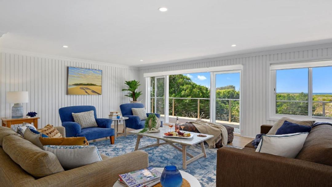 Photo of Livingroom in Sapphire Beach