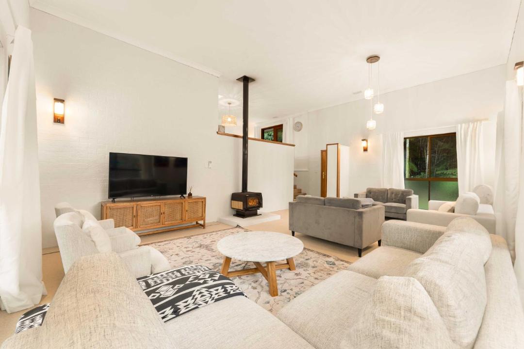 Photo of Livingroom in Springbrook