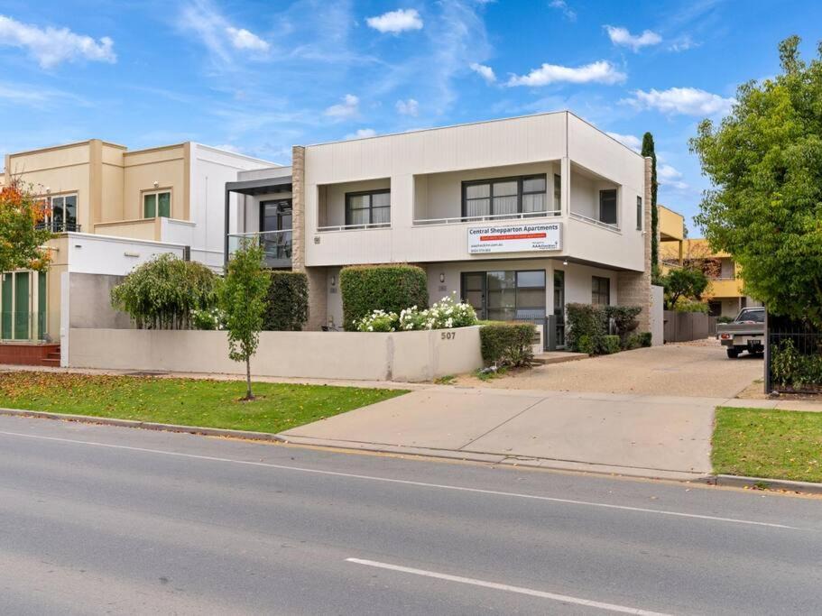 Photo of Buildings in Shepparton South