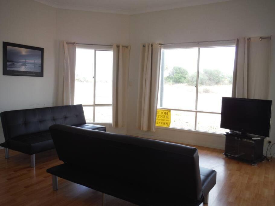 Photo of Livingroom in Minlacowie