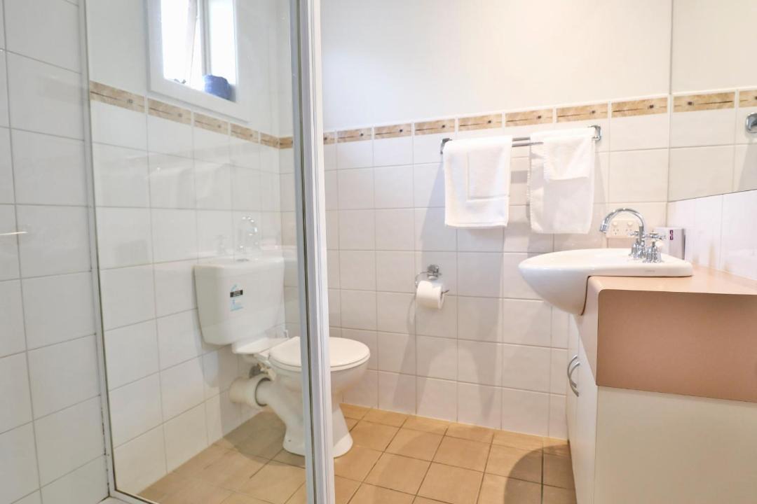 Photo of Bathroom in Robinvale