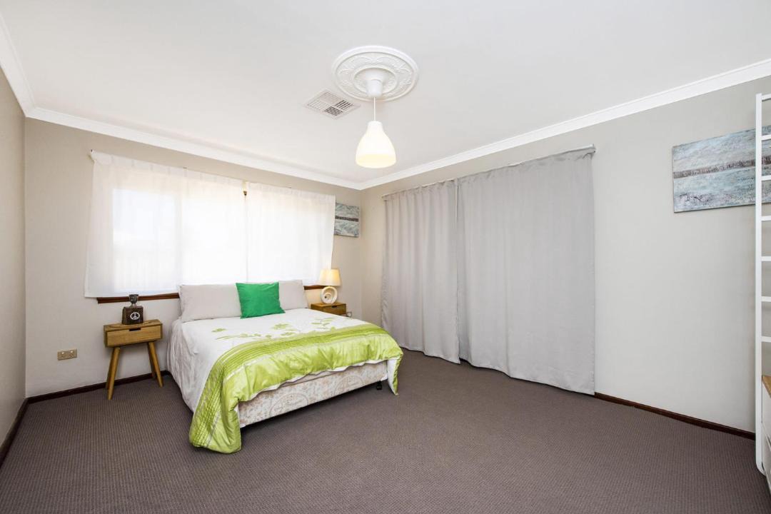Photo of Bedroom in Guilderton