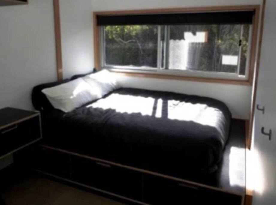 Photo of Bedroom in Newland