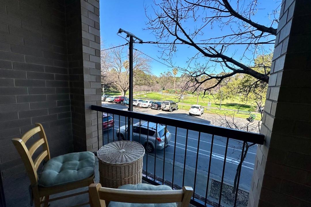 Photo of Patio Balcony in Adelaide Central Business District