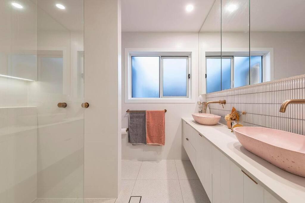 Photo of Bathroom in Currumbin Waters