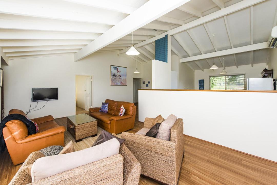 Photo of Livingroom in Ledge Point