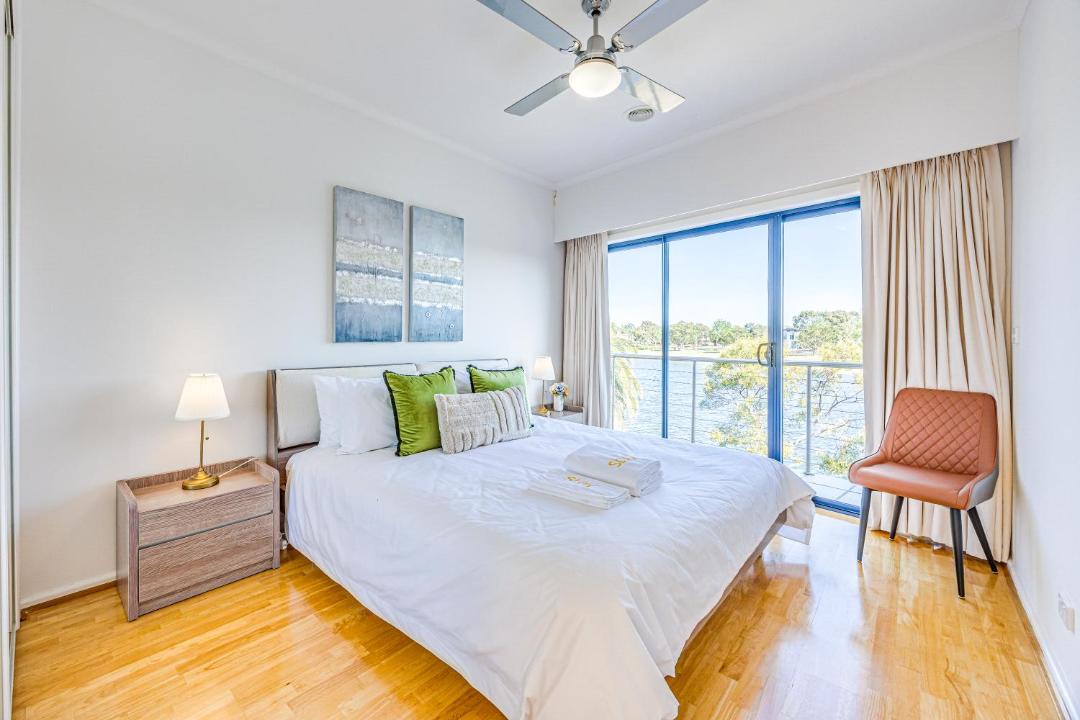 Photo of Bedroom in Sanctuary Lakes