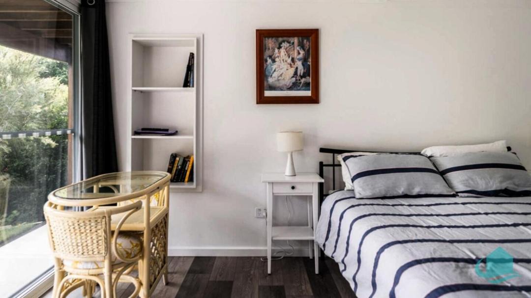 Photo of Bedroom in Caves Beach