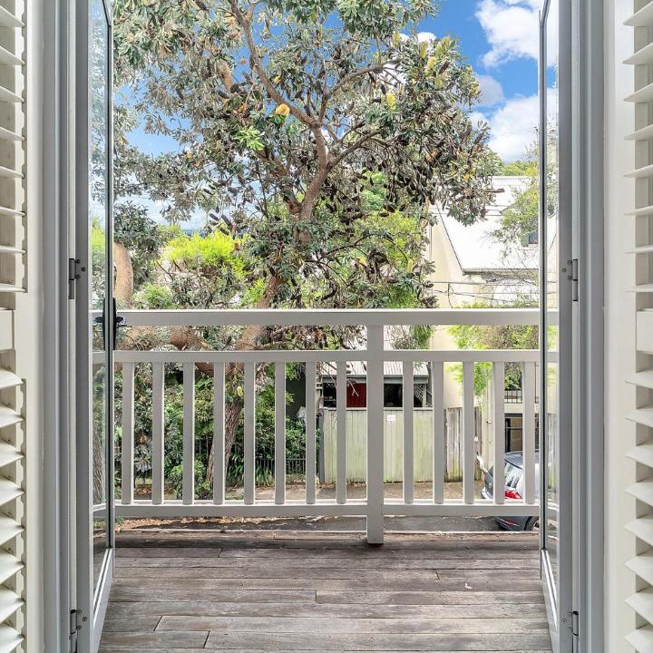 Photo of Patio Balcony in Newtown