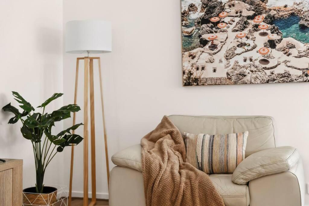 Photo of Livingroom in Ocean Grove