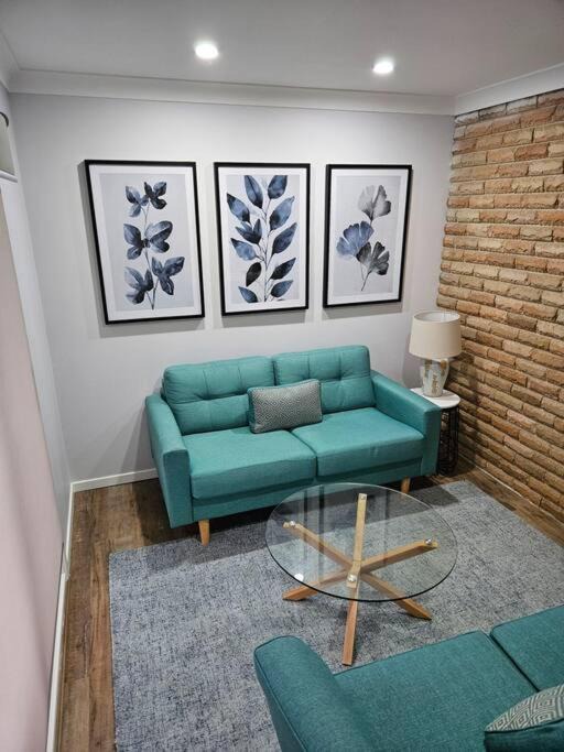 Photo of Livingroom in Hillvue