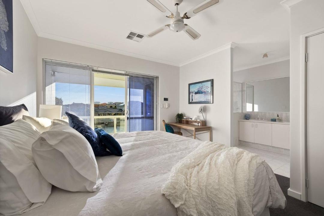 Photo of Bedroom in Halls Head