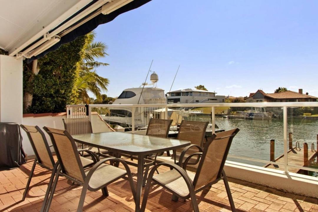 Photo of Patio Balcony in Halls Head